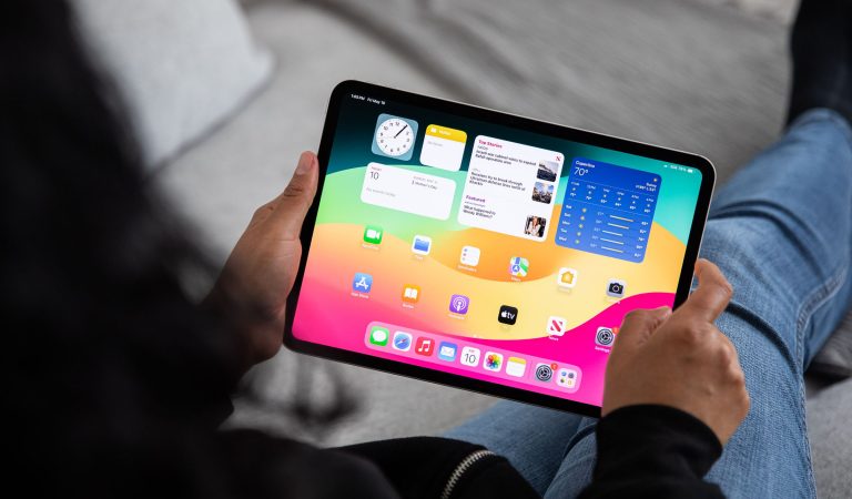 Apple pourrait lancer un iPad pliable sans pli visible d’ici 2028