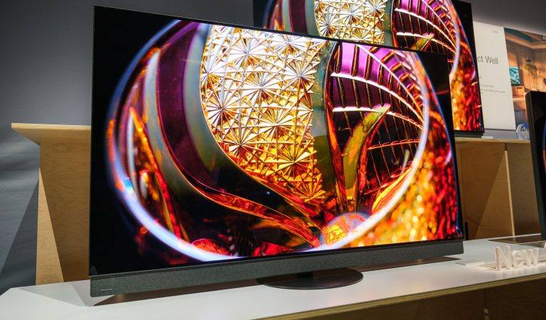 Panasonic revient avec le Z95B, un téléviseur OLED impressionnant