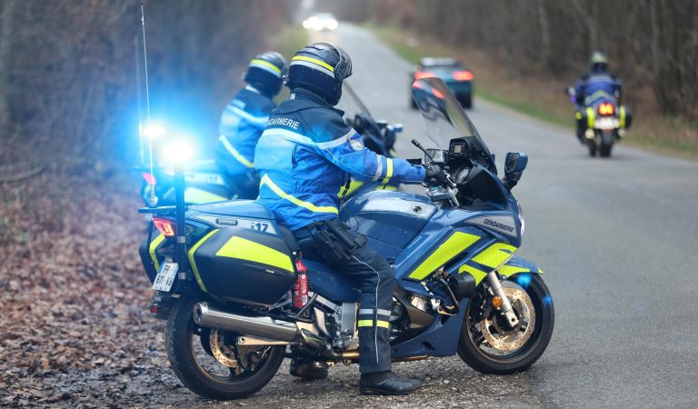 Aube – Pris en flagrant délit devant les gendarmes, leur geste leur coûte une amende salée et bien plus encore.