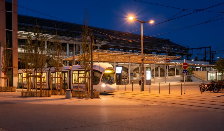 Lyon. Violence à Perrache : un homme touché grièvement lors d’une attaque au couteau